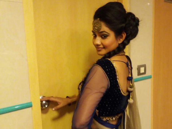 कमरे में घुसकर अभिनेत्री को बनाया बंधक