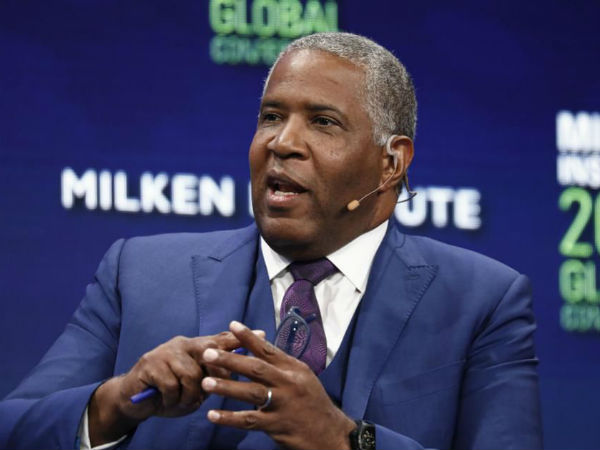 कौन हैं स्मिथ 