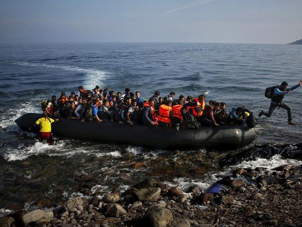 Boat with 17 people capsizes off Turkey coast 7 dead Boat with 17 people capsizes off Turkey coast 7 dead