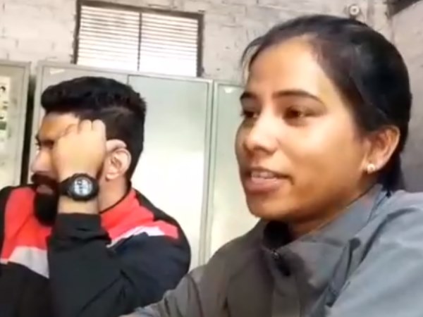 नए वीडियो में महिला ने क्या कहा?