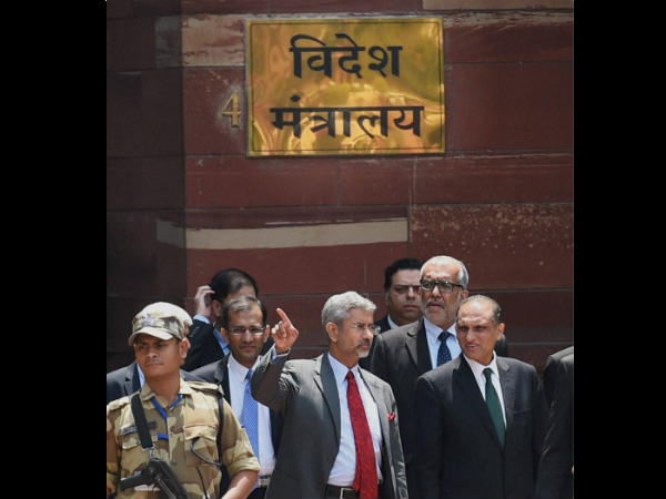 चार दशकों का अनुभव 