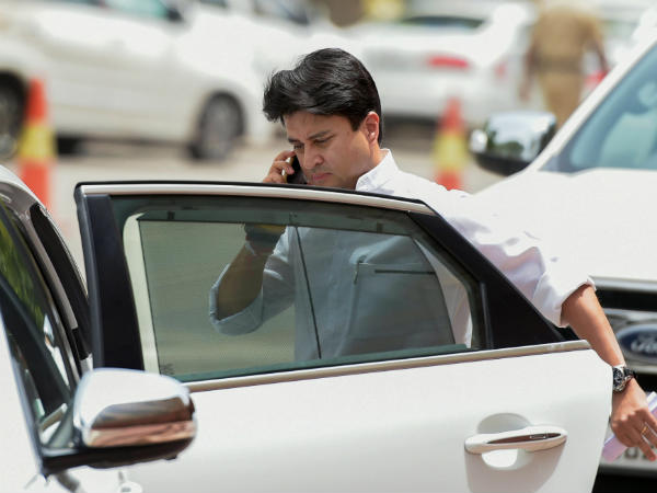 गुना से सिंधिया परिवार का जो भी लड़ा वो जीता गुना से सिंधिया परिवार का जो भी लड़ा वो जीता