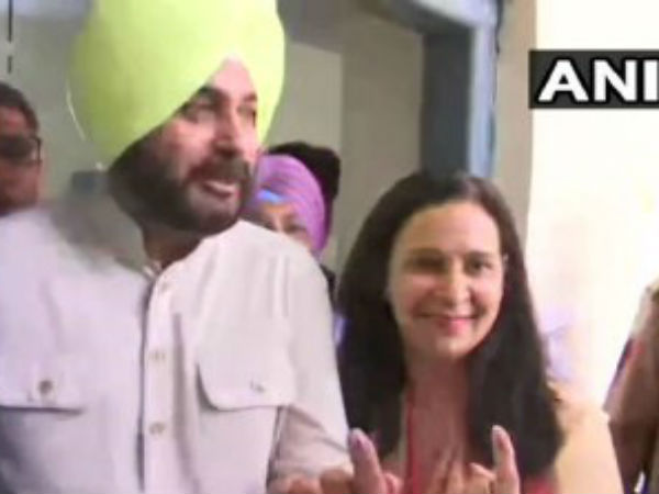 सिद्धू ने किया वोट