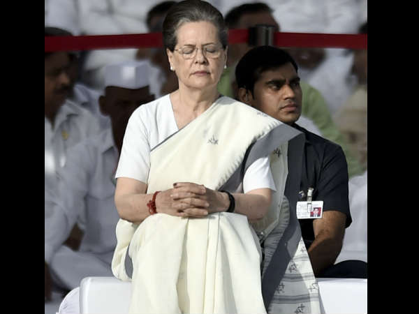 पुत्रमोही बूढ़े छत्रपों के कवच को भेदना जरूरी 