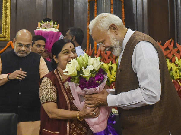 पीएम मोदी को भी पाकिस्‍तान से होकर गुजरना है 