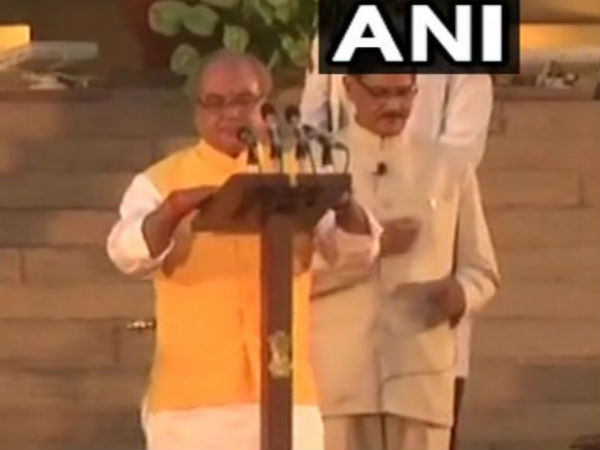  तोमर ने कांग्रेस के रामनिवास रावत को 113341 वोट से हराया