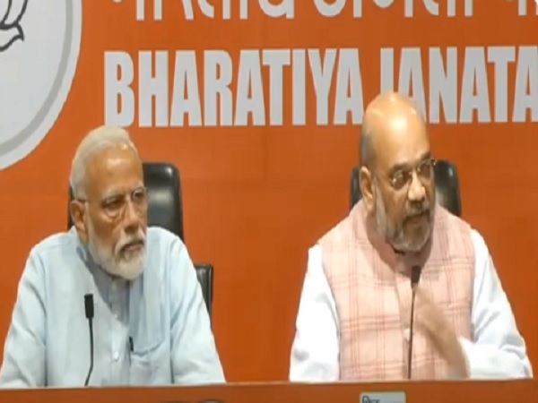 17 मई को देश में ईमानदारी की शुरुआत हुई थी- पीएम मोदी