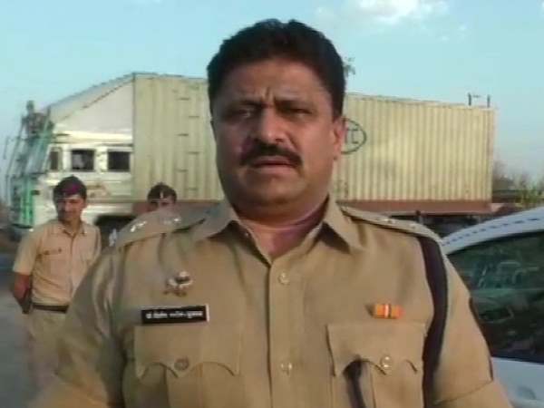 truck accident after tyre burst 13 people died Buldhana Maharashtra truck accident after tyre burst 13 people died Buldhana Maharashtra