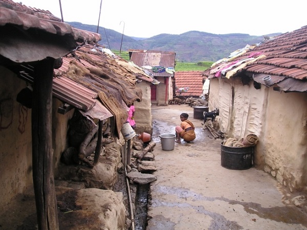 मेहसाणा के लोर गांव का मामला