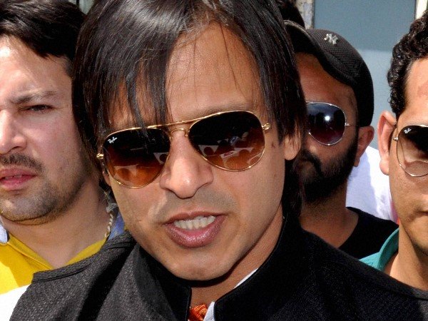 एनसीपी ने की गिरफ्तारी की मांग