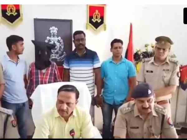 theif brutally murdered woman inside the house