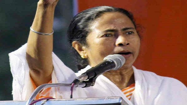 ममता बनर्जी ने बीजेपी दफ्तर का तुड़वाया ताला, ऑफिस पर टीएमसी का कब्जा