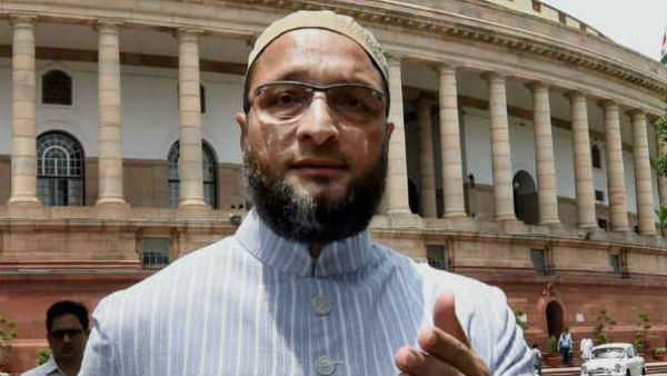 अमेठी में हारे राहुल 