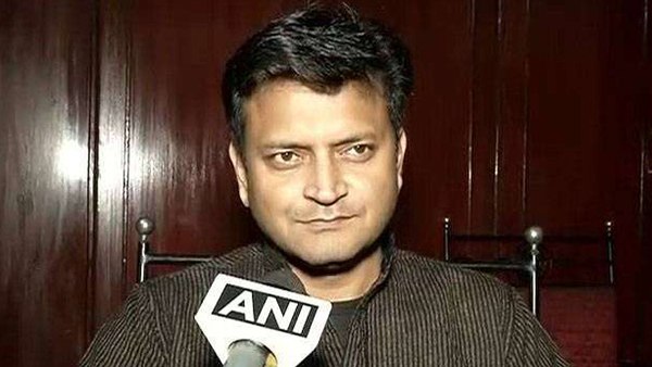 अजय आलोक ने पार्टी के प्रवक्ता पद से दिया इस्तीफा