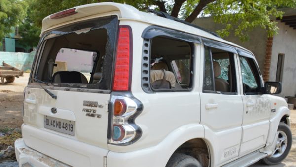 पूजा ने ऐसे बचाई मुस्लिम प​रिवार की जान