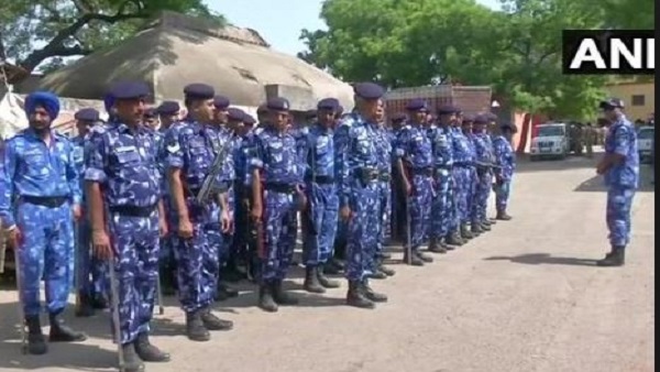 11 लोगों के खिलाफ आईटी एक्ट में मामला दर्ज