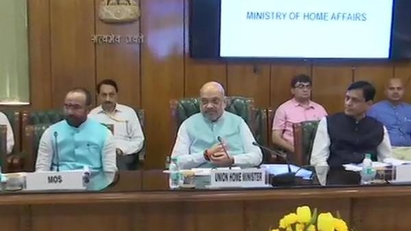 आलोचना की फिक्र ना करें सुरक्षाबल