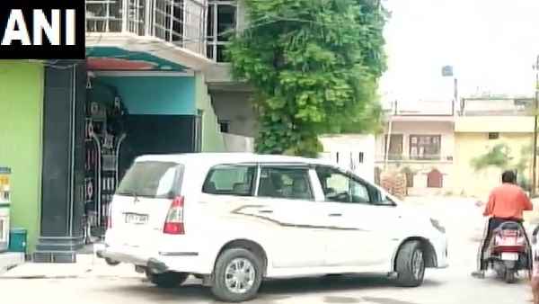 पहले भी हुई थी छापेमारी