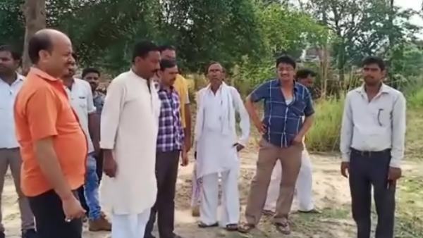 'राम मंदिर के लिए मस्जिद का दावा छोड़ देना चाहिए' 'राम मंदिर के लिए मस्जिद का दावा छोड़ देना चाहिए'