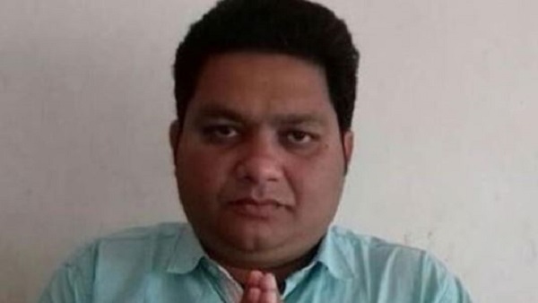 विधायक से लोगों ने सड़क निर्माण में खराब गुणवत्ता की शिकायत की थी