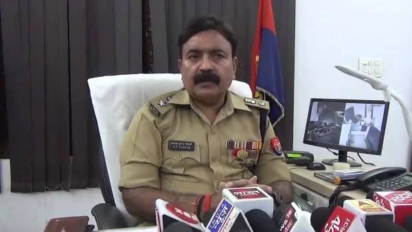 'पुलिस ने नहीं की कोई कार्रवाई' 'पुलिस ने नहीं की कोई कार्रवाई'