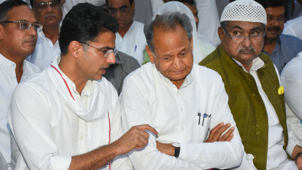 इन प्रदेश इकाइयों पर भी गिर सकती है गाज