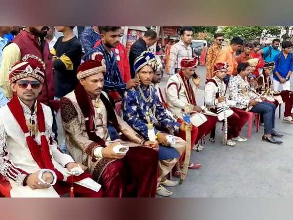 ..लेकिन नहीं हुआ कोई विवाद