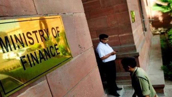 भ्रष्टाचार, यौन शोषण के गंभीर आरोपों में सीबीआई कर रही इनके खिलाफ जांच 