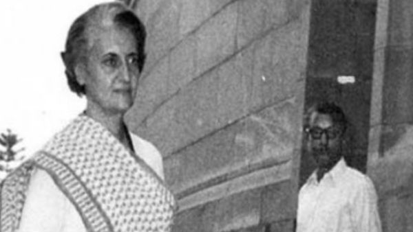 26 जून 1975 से लेकर 21 मार्च 1977 तक आपातकाल 