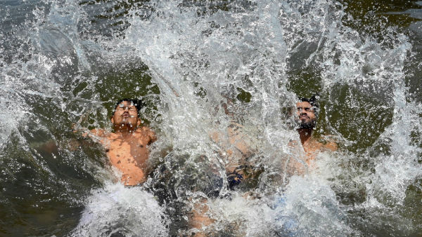 यहां होगी बारिश, चलेंगी तेज हवाएं 