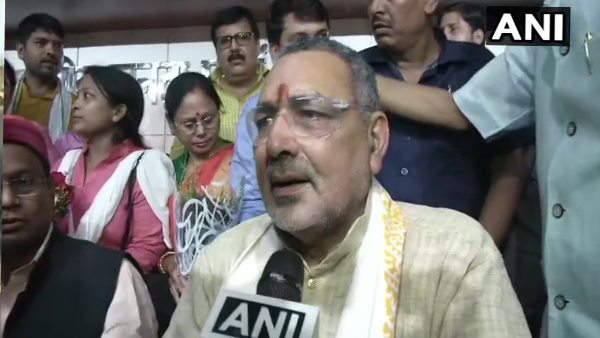 'ममता को सिस्टम पर विश्नास नहीं'