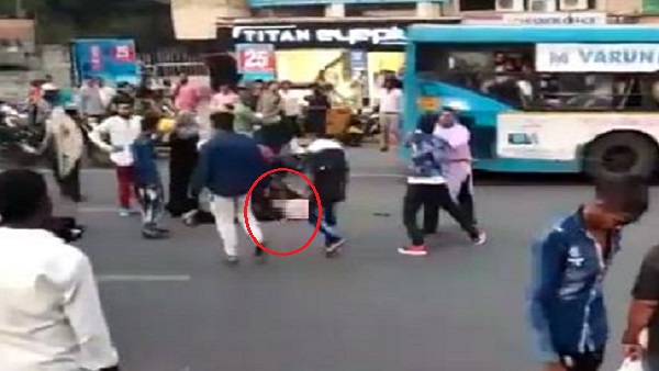 लव मैरिज से नाराज थे लड़की के घरवाले लव मैरिज से नाराज थे लड़की के घरवाले