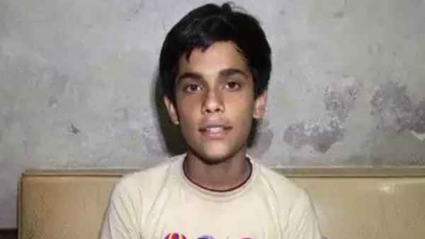 sarthak tripathi wrote 37th letter PM Modi to help his father