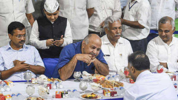 मिलकर दिल्ली के विकास के लिए काम करेंगे