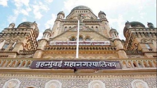 सीएम के बंगले को बीएमसी ने घोषित किया डिफॉल्टर