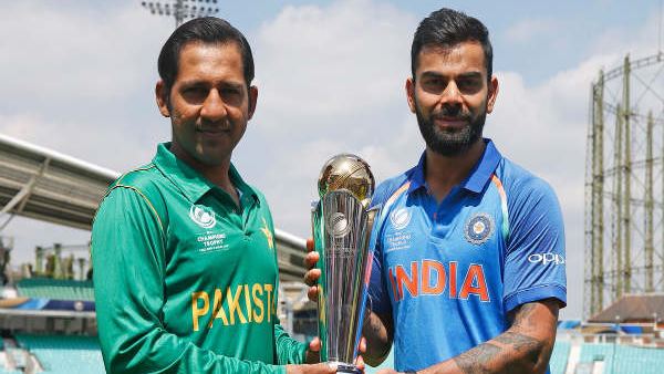 भारत में सोशल मीडिया पर आलोचना