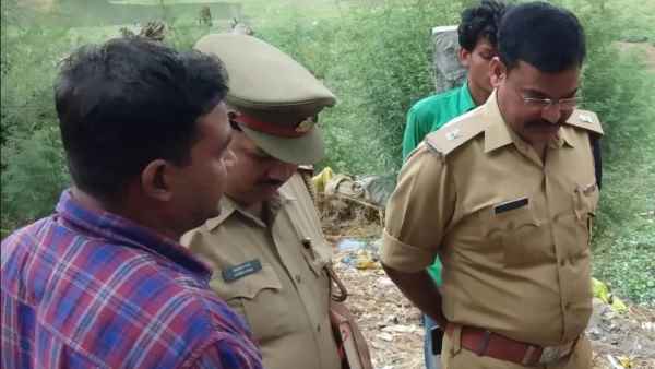 चापड़ से किये ताबड़तोड़ वार