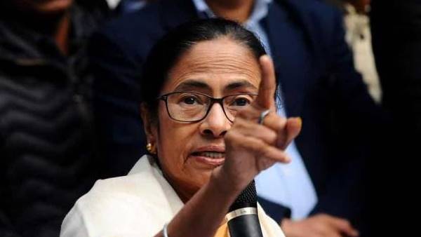 डॉक्टरों की उम्र को देखते हुए किया माफ