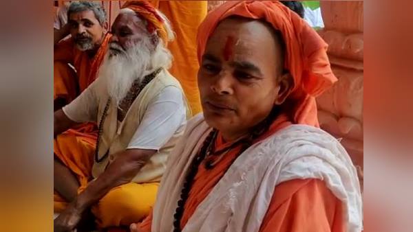 अयोध्या के संत भी भेजेंगे जय श्रीराम वाले पोस्टकार्ड अयोध्या के संत भी भेजेंगे जय श्रीराम वाले पोस्टकार्ड