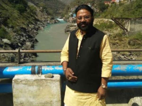 नैनी सेंट्रल जेल भेजे गए मनोज पारस