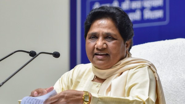 मायावती ने गठबंधन से अलग होने का किया था फैसला