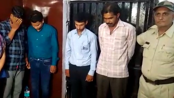 nine people arrested in flash Trade from prime city colony of indore