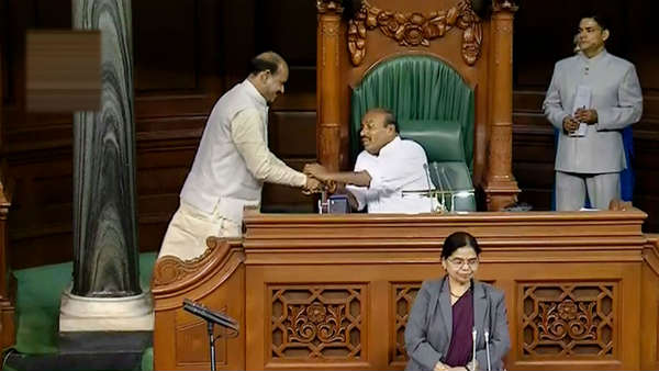 'हर भूखे इंसान की मदद को आगे' 