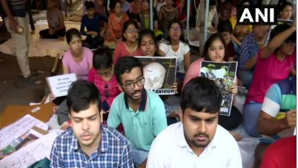 देशव्यापी प्रदर्शन