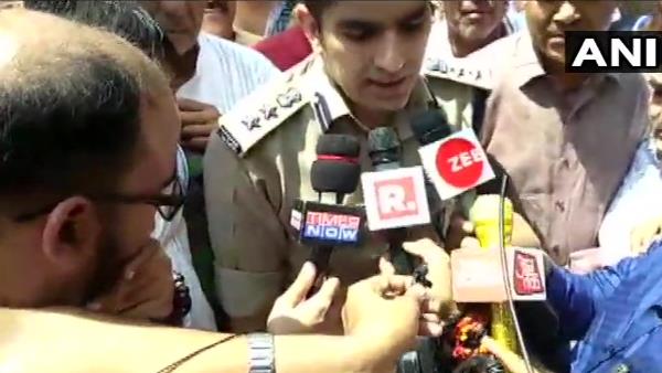 Aligarh, twinkle sharma, tappal, uttar pradesh, crime, murder, अलीगढ़, हत्या, उत्तर प्रदेश, Aligarh, twinkle sharma, tappal, uttar pradesh, crime, murder, अलीगढ़, हत्या, उत्तर प्रदेश,