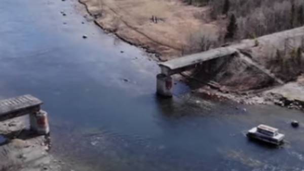 ब्रिज का हिस्सा कहा गया किसी को नहीं पता