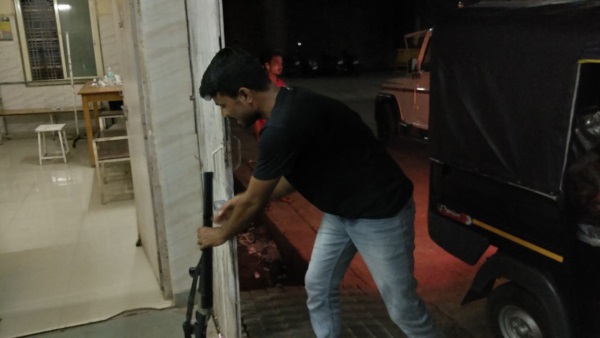 दो फीट जमीन को लेकर था विवाद