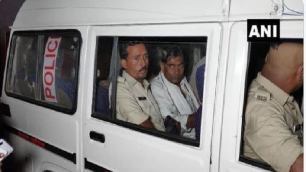 सीएमओ के दफ्तर में घुसकर की थी मारपीट