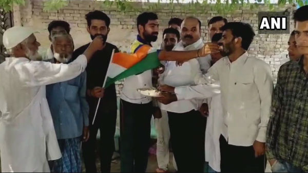 आखिरी ओवर में शमी का कहर 