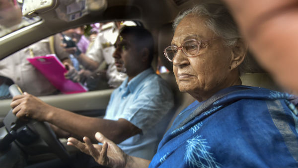 जांच कमिटी की रिपोर्ट पर शीला का ऐक्शन